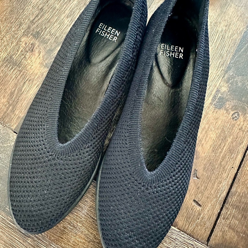 Eileen Fisher SEAM-SE Stretch Hidden Wedge Slip-On Flats, Black Size 7M, Elegant - Picture 2 of 3
